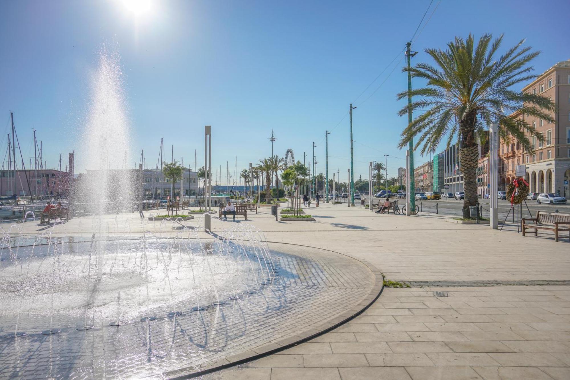 Puccini Apt - Centro città - Wifi - AC Cagliari Extérieur photo